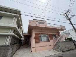 新栄町貸家